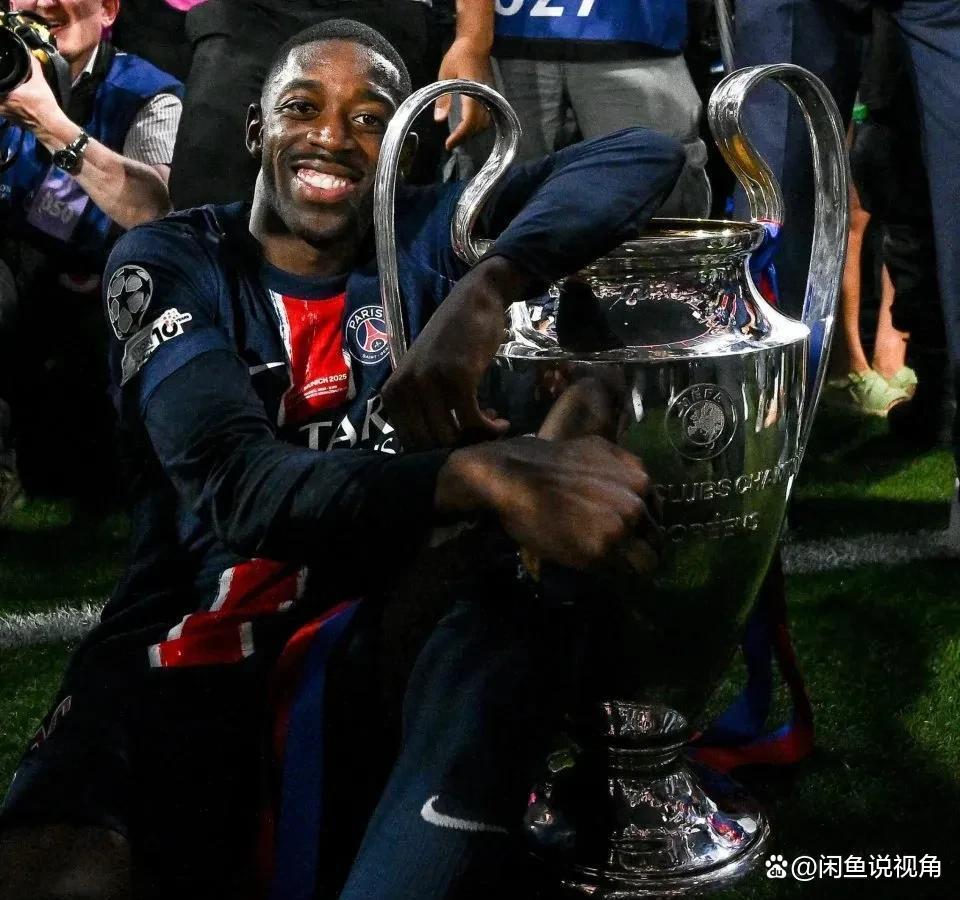 包含转会期法甲传出新动向，拉齐奥止住颓势，管理层表态：媒体盛赞，轮换策略成焦点的词条